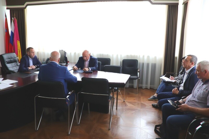 Глава Воскресенского округа провел штаб по вопросу стабилизации ситуации в микрорайоне Лопатинский  